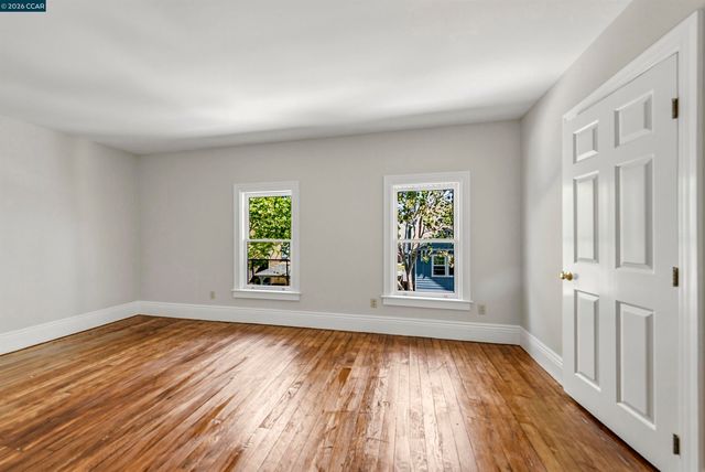 133 Pinole St, Hercules, CA 94547