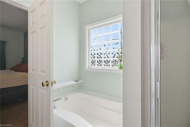 104 Water Mill Road, Kernersville, NC 27284