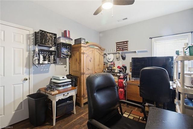 104 Water Mill Road, Kernersville, NC 27284