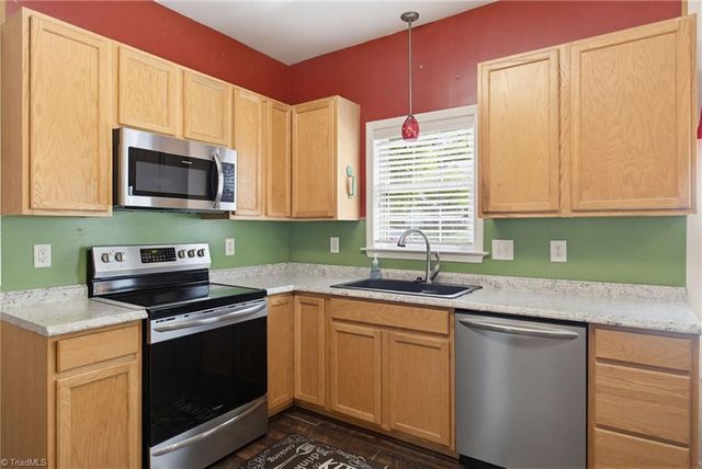 104 Water Mill Road, Kernersville, NC 27284