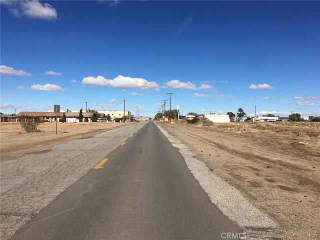 45923272 Pearmain Street, Adelanto, CA 92301