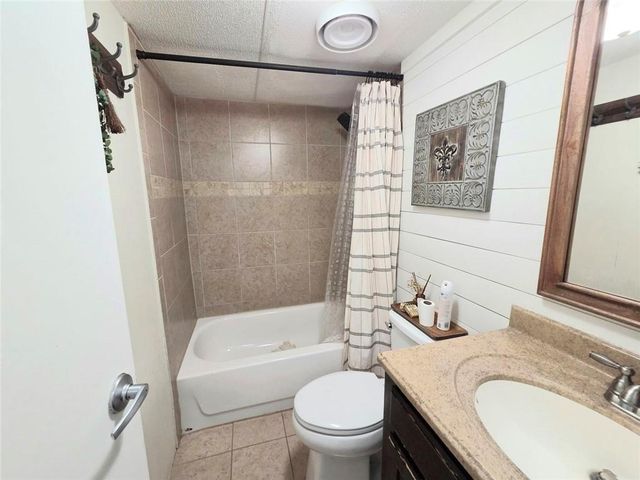 4855 Peachtree Drive, Buford, GA 30518