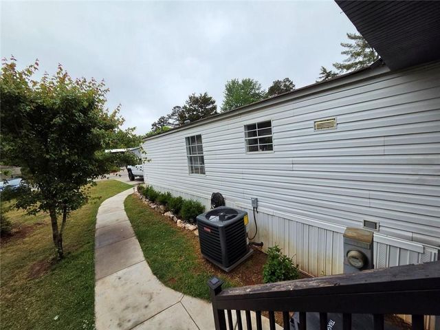 4855 Peachtree Drive, Buford, GA 30518