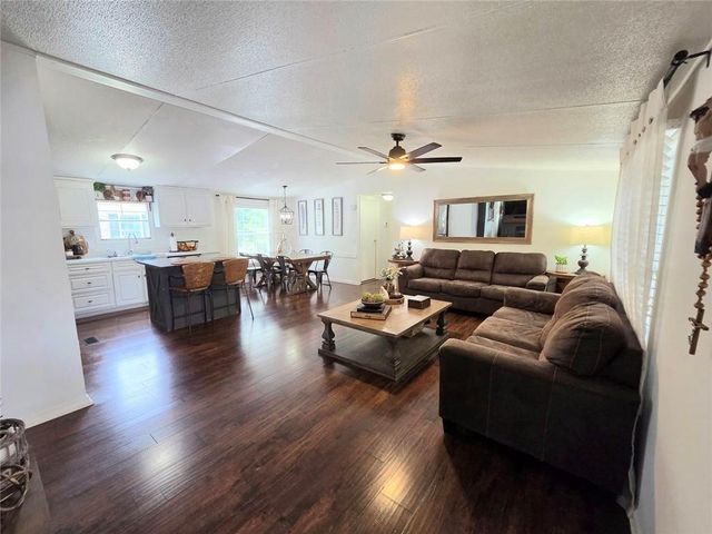 4855 Peachtree Drive, Buford, GA 30518