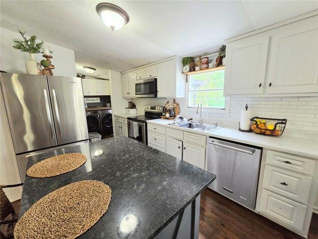 4855 Peachtree Drive, Buford, GA 30518