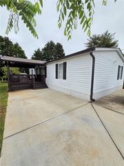 4855 Peachtree Drive, Buford, GA 30518