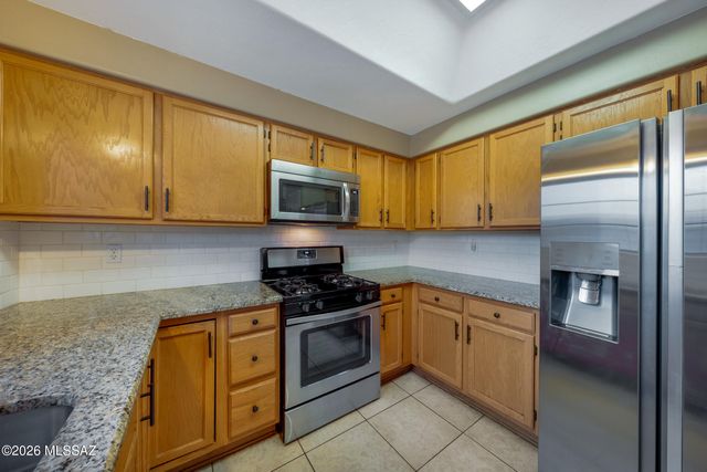 711 W Annandale Way, Tucson, AZ 85737