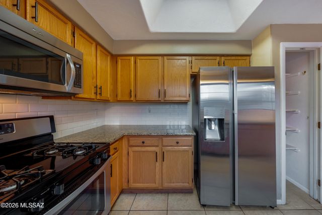 711 W Annandale Way, Tucson, AZ 85737