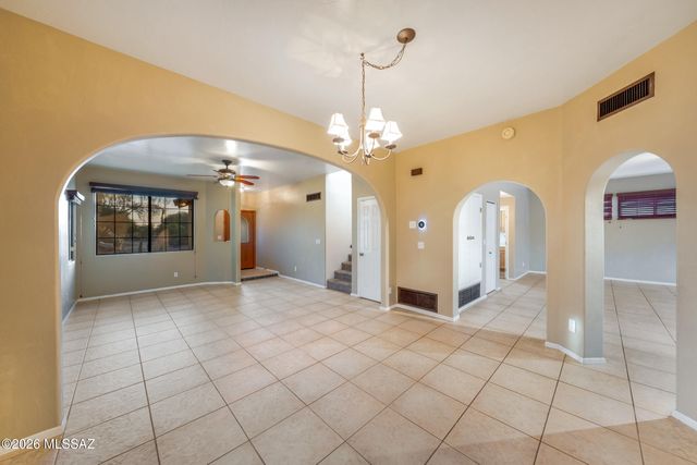 711 W Annandale Way, Tucson, AZ 85737