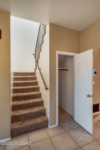 711 W Annandale Way, Tucson, AZ 85737