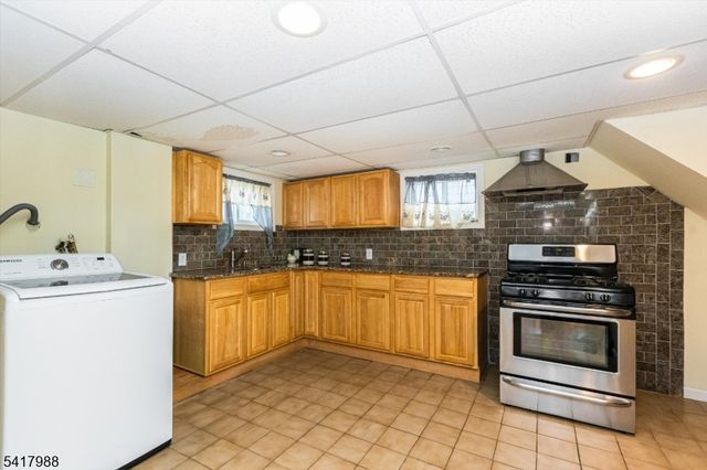 150 Boyle Ave, Totowa Boro, NJ 07512