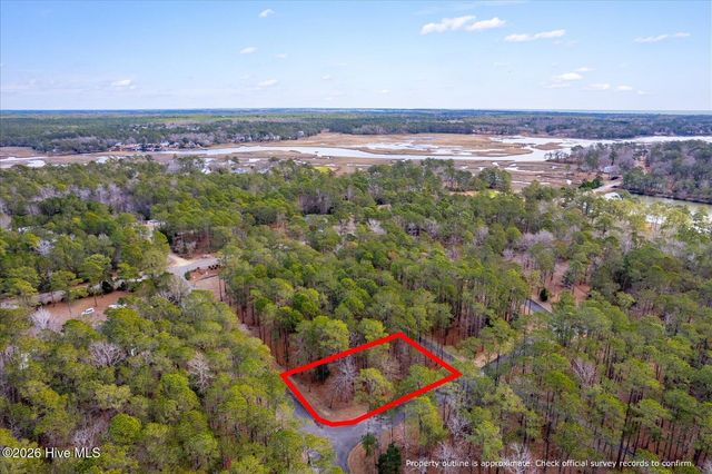 3497 Fairway Crest Drive SW, South Brunswick, NC 28470