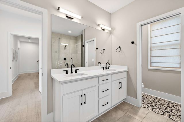 1218 Pillow Street, Nashville, TN 37203