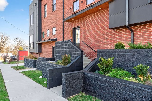 1218 Pillow Street, Nashville, TN 37203
