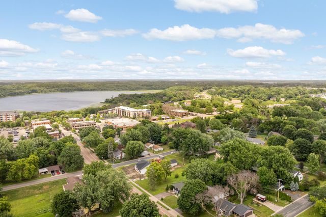 8115 Victoria Drive, Victoria, MN 55386
