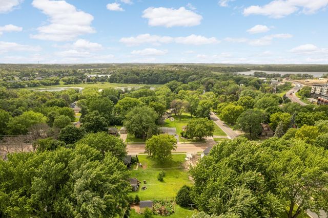 8115 Victoria Drive, Victoria, MN 55386