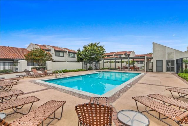 820 W 232nd, Torrance, CA 90502
