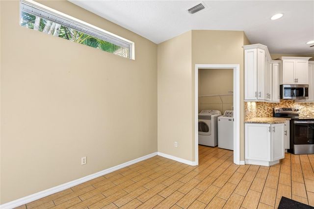 10801 SPRING MOUNTAIN PLACE, Tampa, FL 33626