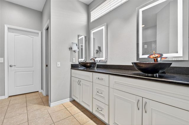 10801 SPRING MOUNTAIN PLACE, Tampa, FL 33626