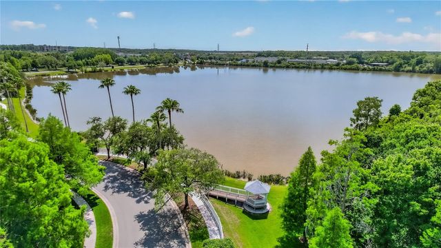10801 SPRING MOUNTAIN PLACE, Tampa, FL 33626