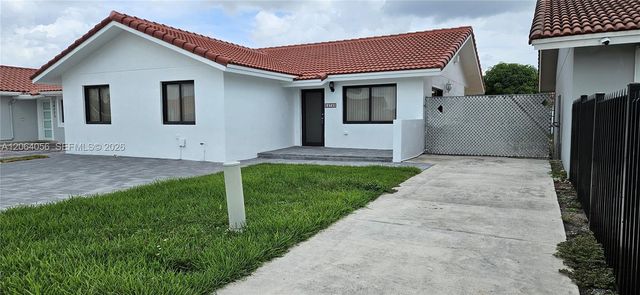 14765 SW 82nd St, Miami, FL 33193