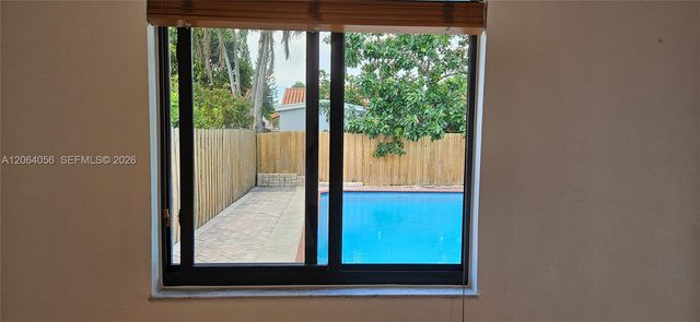 14765 SW 82nd St, Miami, FL 33193