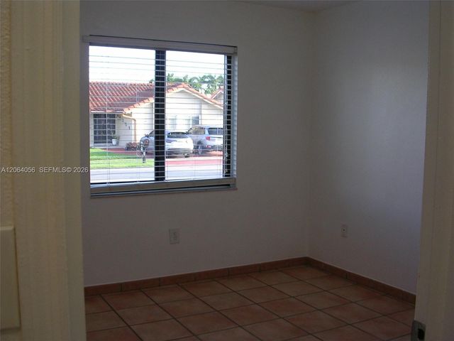 14765 SW 82nd St, Miami, FL 33193
