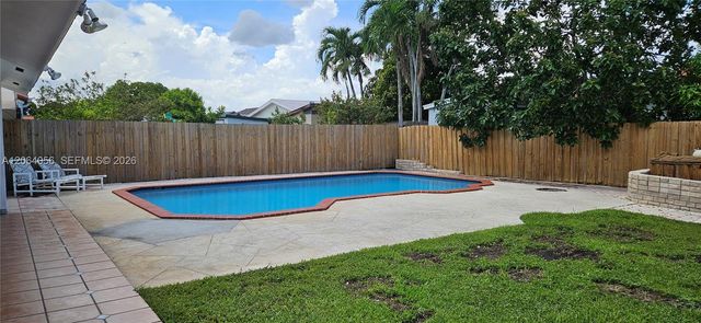 14765 SW 82nd St, Miami, FL 33193