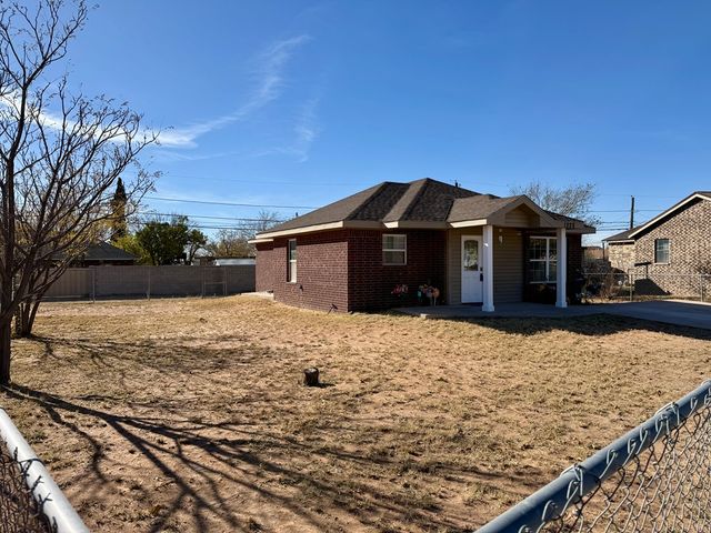 1228 Honeysuckle, Odessa, TX 79761