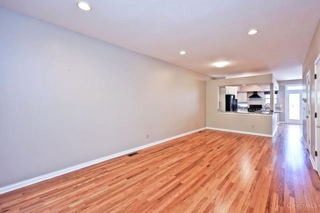940 Weninger Circle, Cincinnati, OH 45203