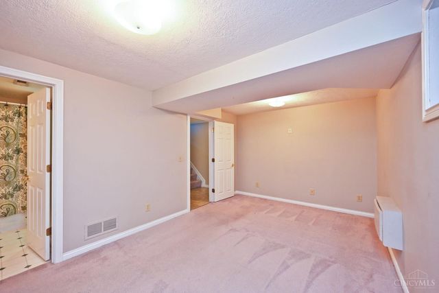 940 Weninger Circle, Cincinnati, OH 45203