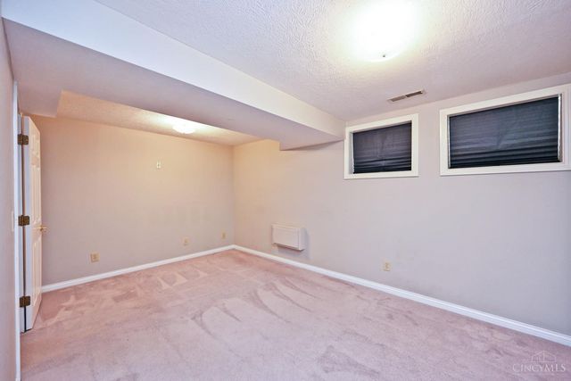 940 Weninger Circle, Cincinnati, OH 45203