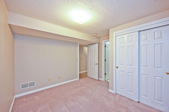 940 Weninger Circle, Cincinnati, OH 45203
