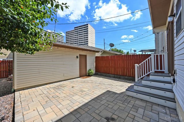 940 Weninger Circle, Cincinnati, OH 45203