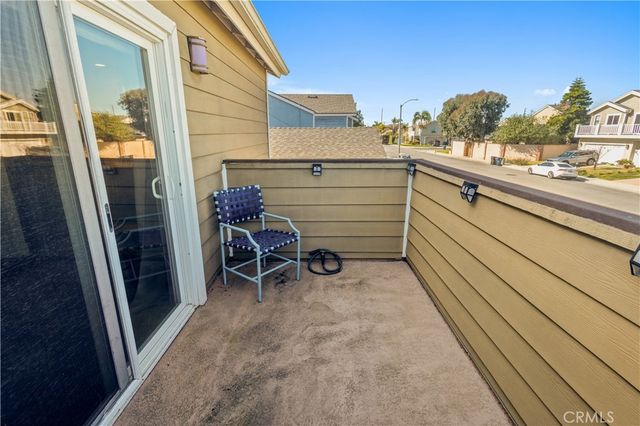 706 Oceanhill, Huntington Beach, CA 92648