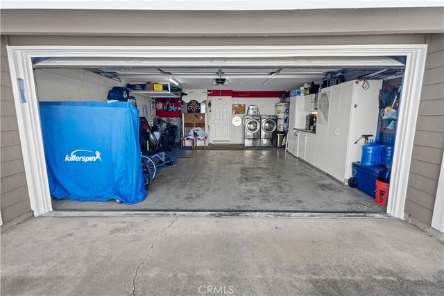 706 Oceanhill, Huntington Beach, CA 92648