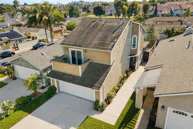 706 Oceanhill, Huntington Beach, CA 92648