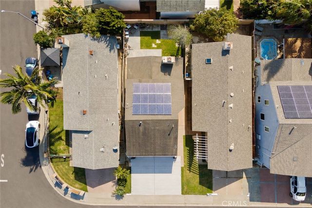 706 Oceanhill, Huntington Beach, CA 92648