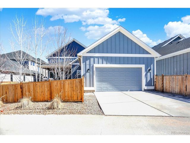 4543 Fell Mist Way, Castle Rock, CO 80109