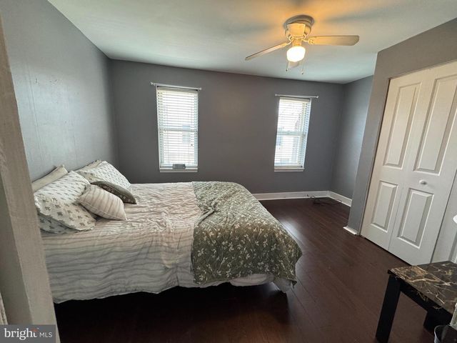 137 SIGEL ST, Philadelphia, PA 19148