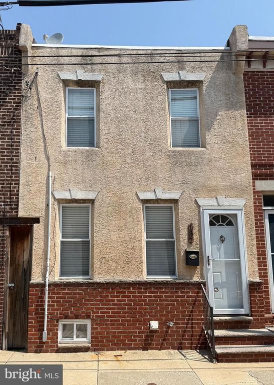 137 SIGEL ST, Philadelphia, PA 19148