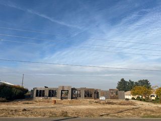 11249 S Fowler Avenue, Selma, CA 93662