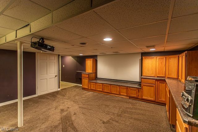 8523 Sleepy Hollow Drive NE, Warren, OH 44484