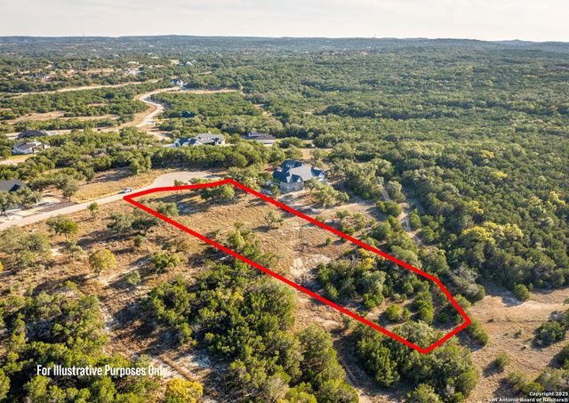 911 Enchanted, Canyon Lake, TX 78133