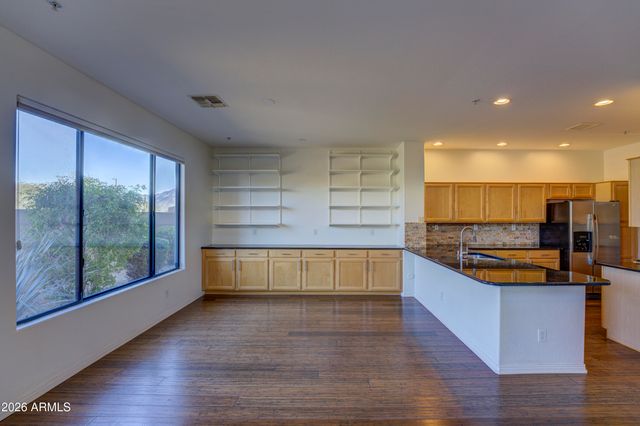 19550 N GRAYHAWK Drive 1017, Scottsdale, AZ 85255