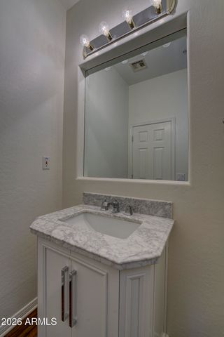 19550 N GRAYHAWK Drive 1017, Scottsdale, AZ 85255