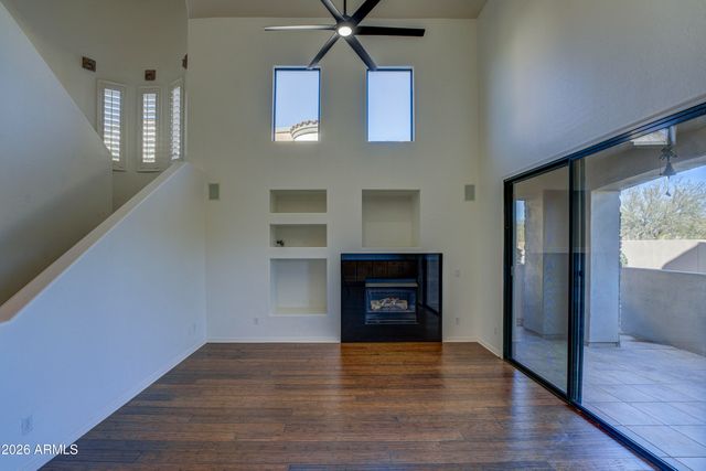 19550 N GRAYHAWK Drive 1017, Scottsdale, AZ 85255