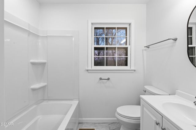 1024 Tramel Road, Sevierville, TN 37862