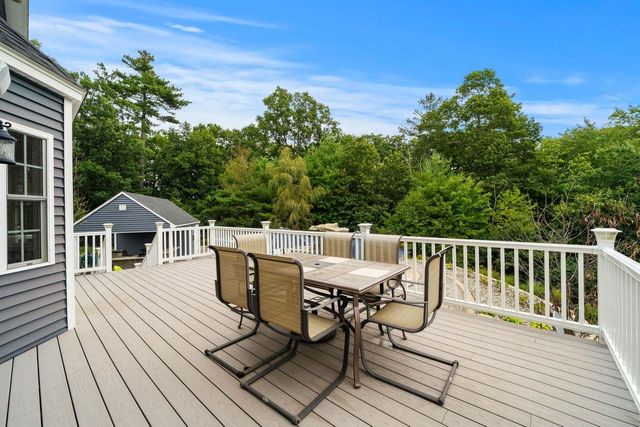 24 Nathan Road, Windham, NH 03087
