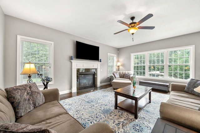 24 Nathan Road, Windham, NH 03087